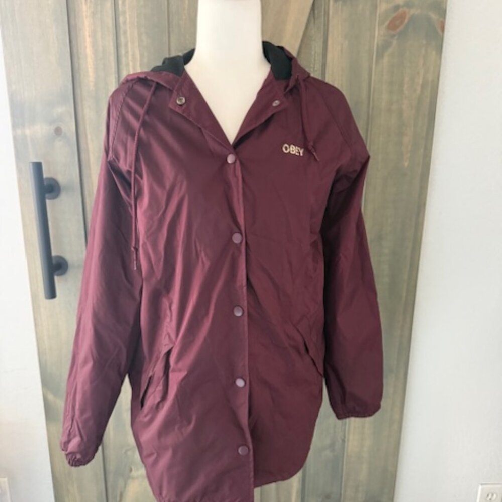 Obey Windbreaker Men’s Size M Burgandy Coaches style